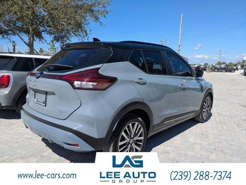 2021 Nissan Kicks SR