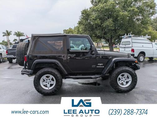 Black Clearcoat 2017 Jeep Wrangler Sahara