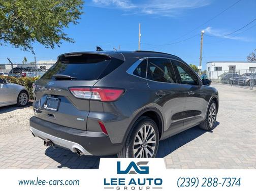2020 Ford Escape Titanium