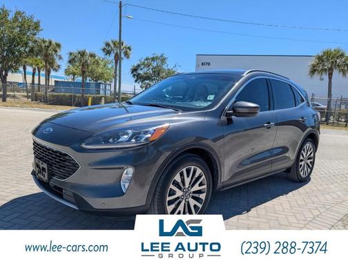 2020 Ford Escape Titanium