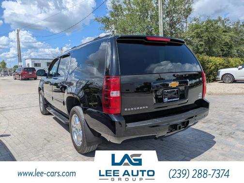 Black 2011 Chevrolet Suburban 1500 LT