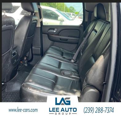 Black 2011 Chevrolet Suburban 1500 LT