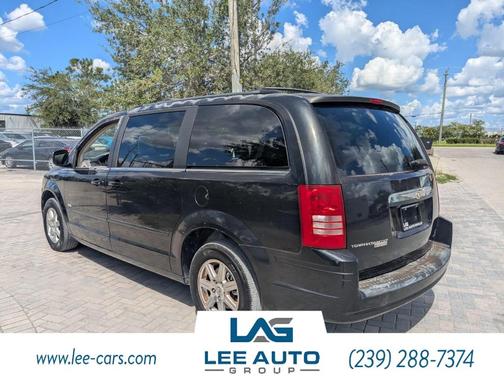 2008 Chrysler Town & Country Touring