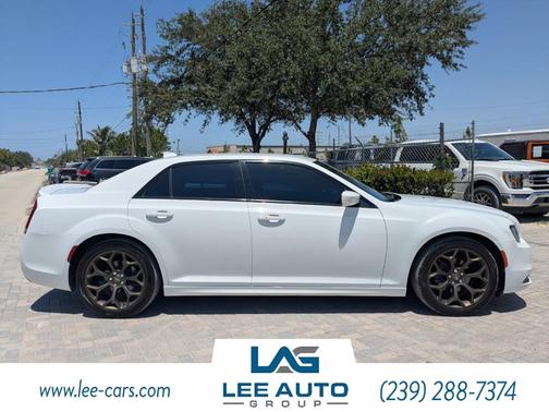 2018 Chrysler 300 S