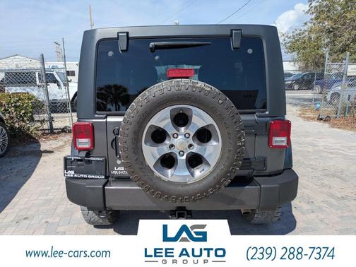 2016 Jeep Wrangler Unlimited Sahara