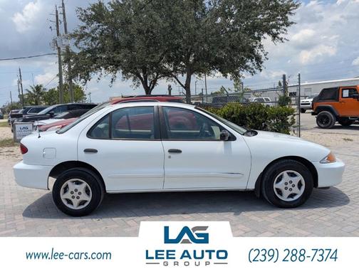 2002 Chevrolet Cavalier Base
