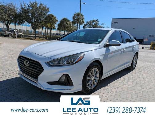 2018 Hyundai SONATA SE