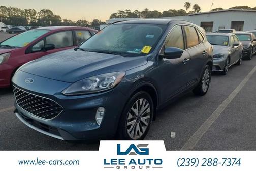 2020 Ford Escape Titanium