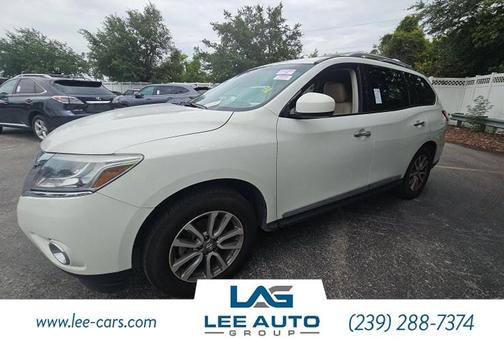 Moonlight White 2013 Nissan Pathfinder SL