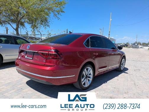 Fortana Red Metallic 2017 Volkswagen Passat 1.8T SEL Premium