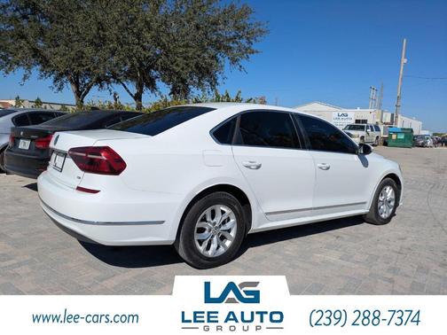 2017 Volkswagen Passat 1.8T S