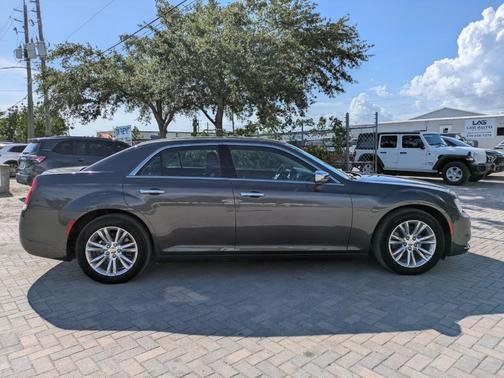 Granite Crystal Clearcoat Metallic 2016 Chrysler 300C Base