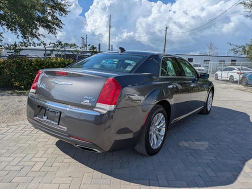 Granite Crystal Clearcoat Metallic 2016 Chrysler 300C Base