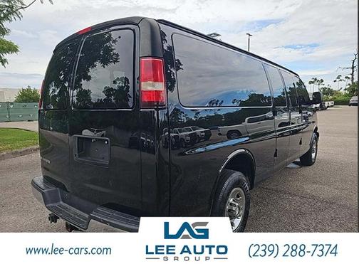 2017 Chevrolet Express 3500 LT