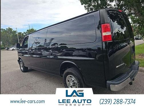 2017 Chevrolet Express 3500 LT