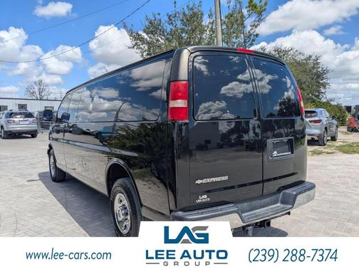 2017 Chevrolet Express 3500 LT