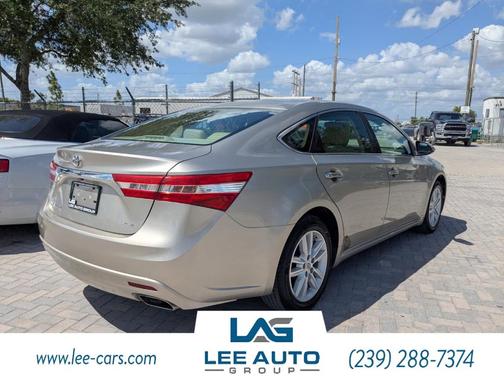 2014 Toyota Avalon XLE