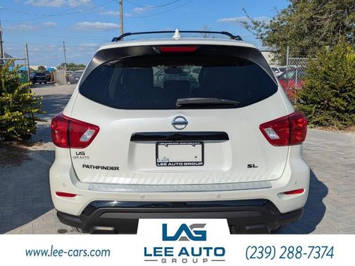 2020 Nissan Pathfinder SL