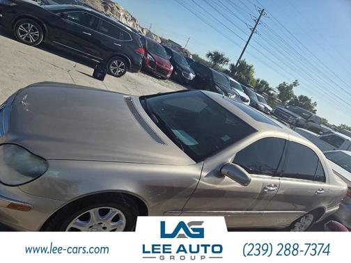 2000 Mercedes-Benz S-Class S500