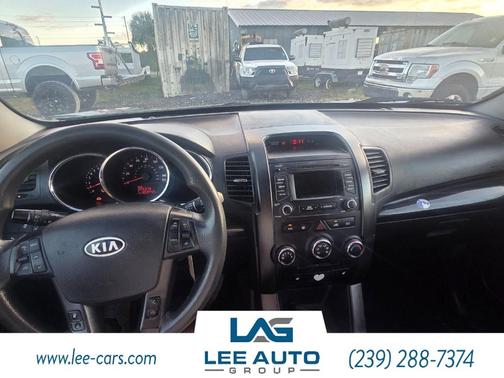 2013 Kia Sorento LX