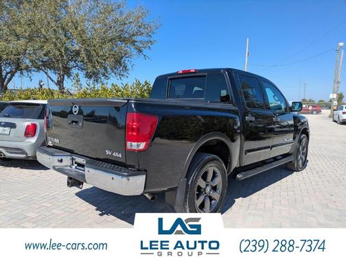 2015 Nissan Titan SV