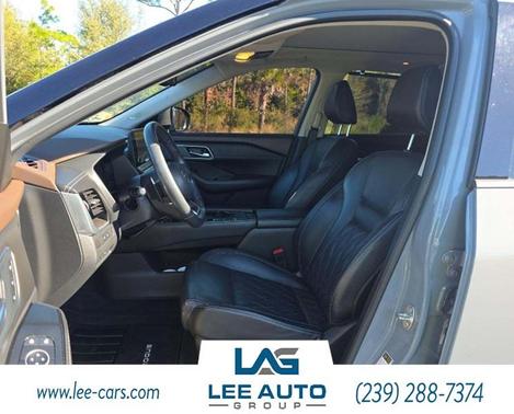 2021 Nissan Rogue Platinum