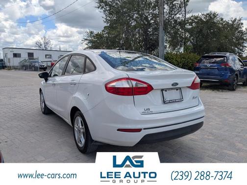 2017 Ford Fiesta SE