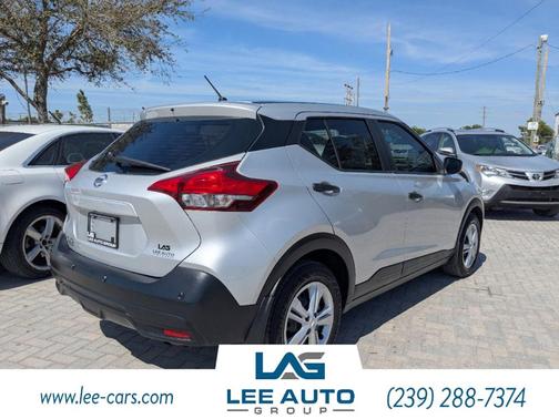 2020 Nissan Kicks S