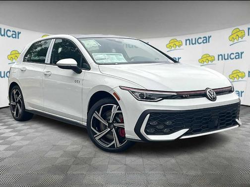 2025 Volkswagen Golf GTI 2.0T SE