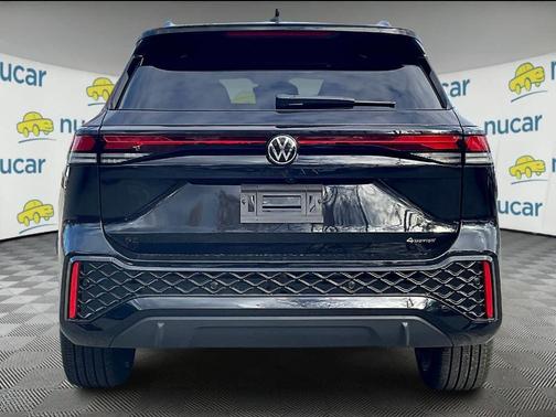 2025 Volkswagen Tiguan 2.0T SE R-Line Black