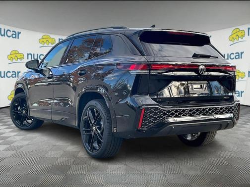 2025 Volkswagen Tiguan 2.0T SE R-Line Black