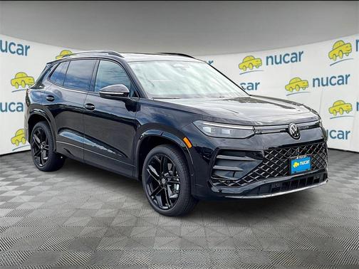 2025 Volkswagen Tiguan 2.0T SE R-Line Black