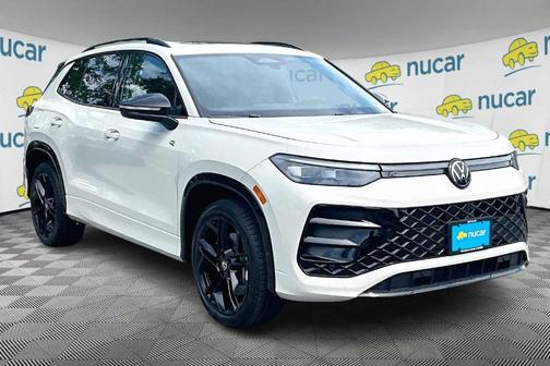 2025 Volkswagen Tiguan 2.0T SE R-Line Black