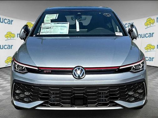 2025 Volkswagen Golf GTI 2.0T SE