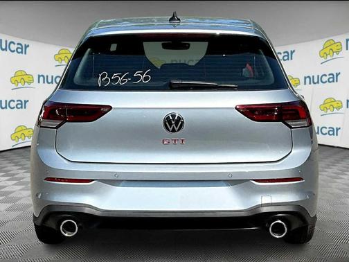 2025 Volkswagen Golf GTI 2.0T SE