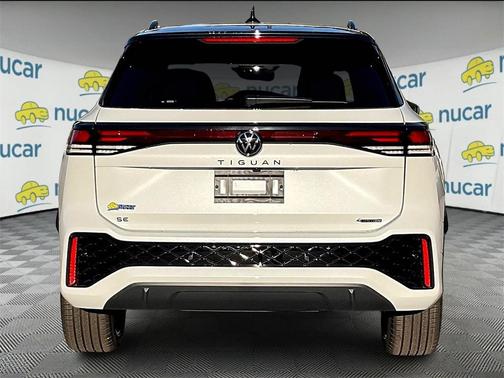 2025 Volkswagen Tiguan 2.0T SE R-Line Black