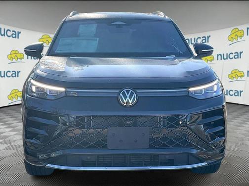 2026 Volkswagen Tiguan 2.0T SEL