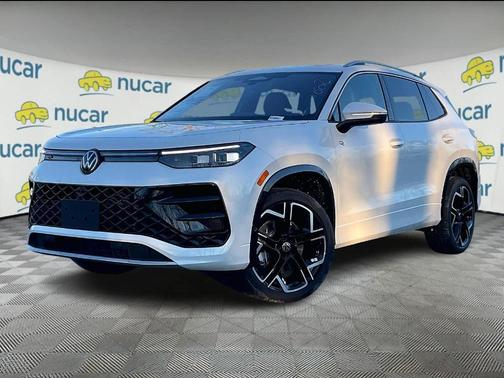 2026 Volkswagen Tiguan 2.0T SEL