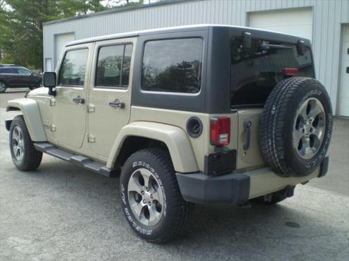 2017 Jeep Wrangler Unlimited Sahara
