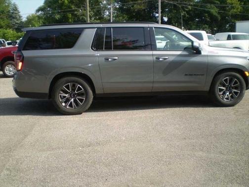 2021 Chevrolet Suburban 4WD 4dr Z71