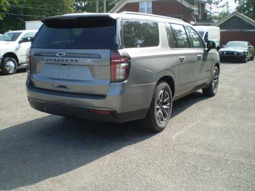 2021 Chevrolet Suburban 4WD Z71