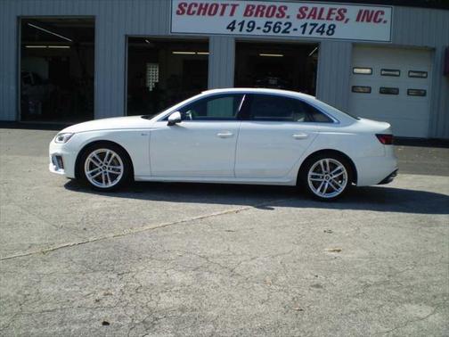 2023 Audi A4 45 S line Premium Plus