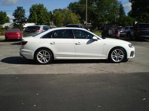 2023 Audi A4 45 S line Premium Plus