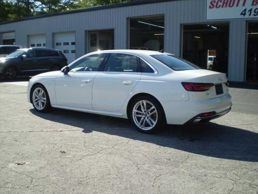 2023 Audi A4 45 S line Premium Plus