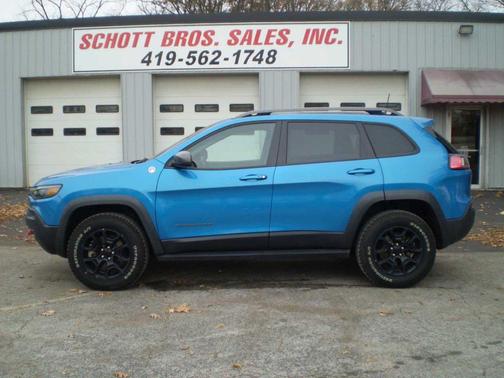 2020 Jeep Cherokee Trailhawk