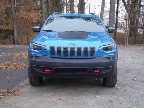2020 Jeep Cherokee Trailhawk