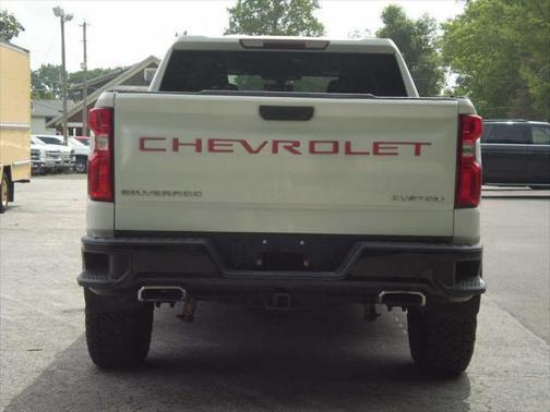 2019 Chevrolet Silverado 1500 Custom Trail Boss