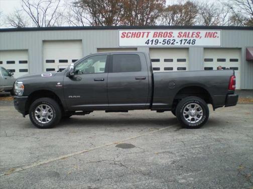 2024 RAM 2500 Laramie Crew Cab 4x4 6'4' Box