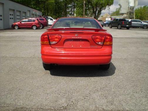 2003 Oldsmobile Alero GL1
