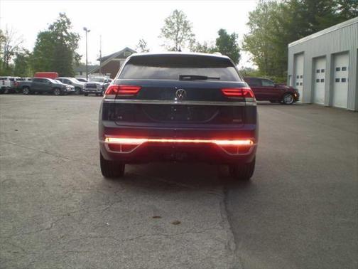 2022 Volkswagen Atlas Cross Sport 3.6L V6 SEL Premium R-Line